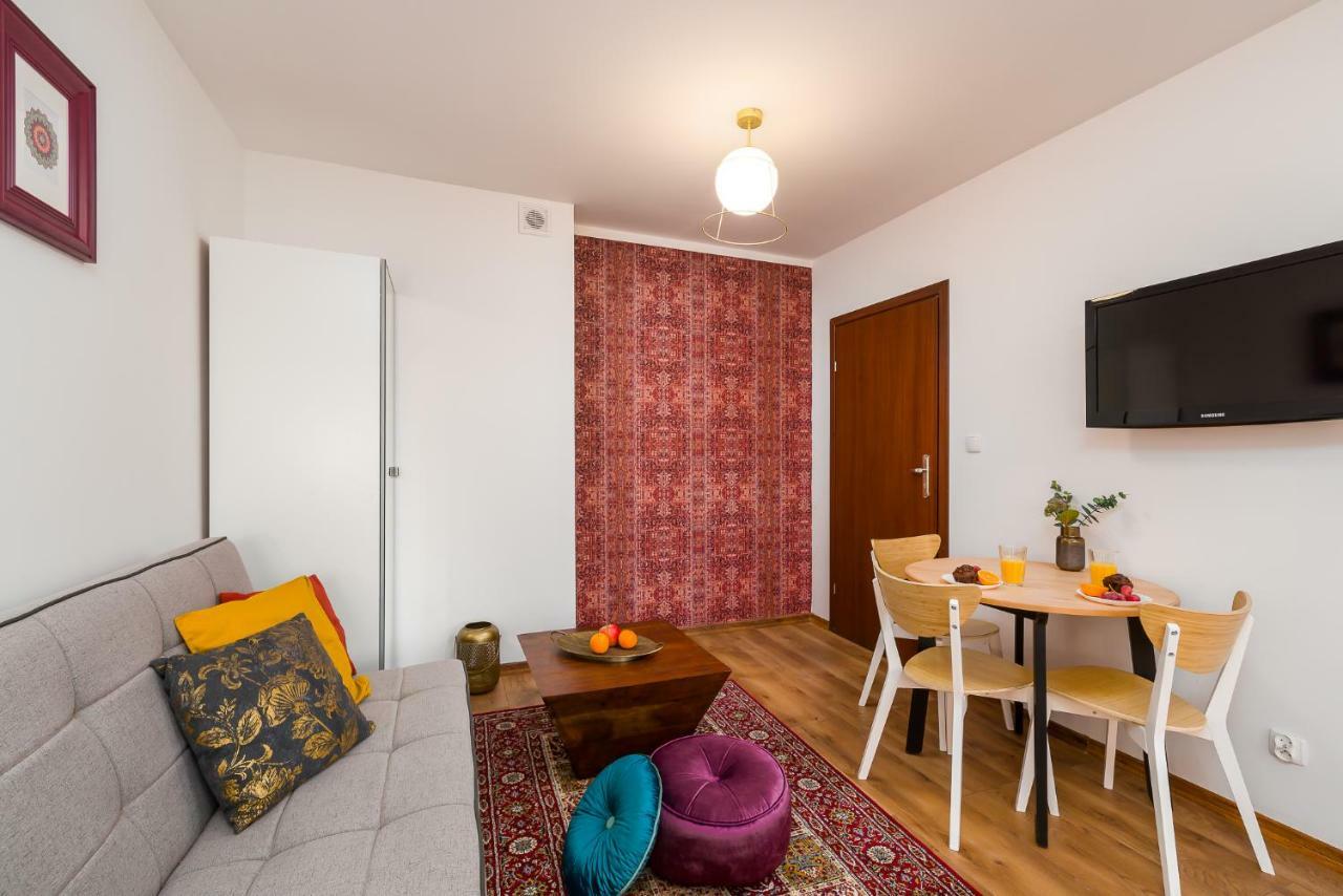 Apartment Sleepway - Orient Dream Poznan